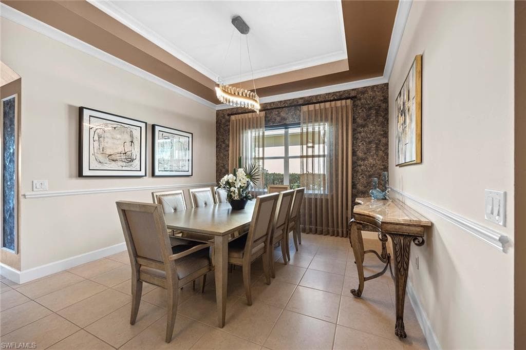 5073 Tortola Ct, Naples, FL 34113-14
