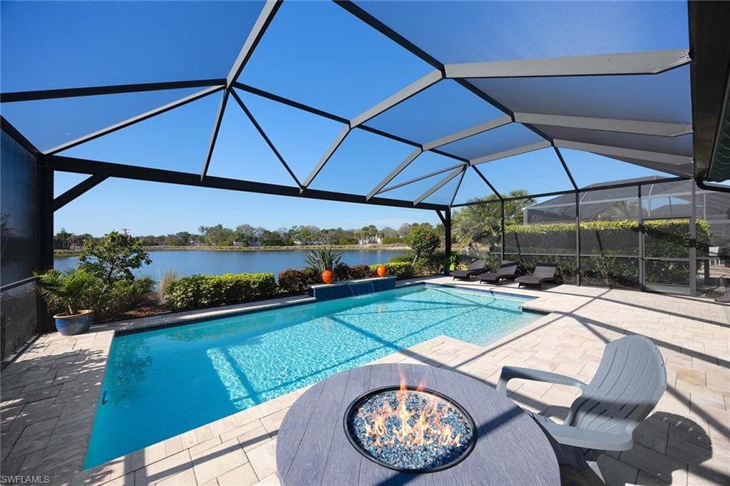 5073 Tortola Ct, Naples, FL 34113-24