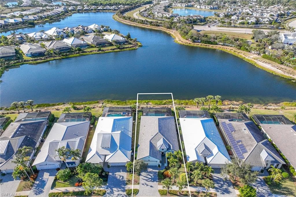 5073 Tortola Ct, Naples, FL 34113-3