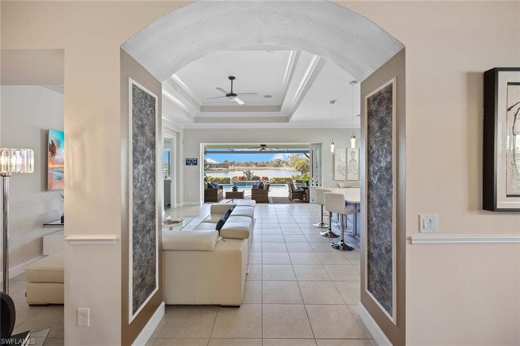 5073 Tortola Ct, Naples, FL 34113-7