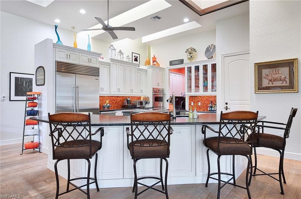 2755 Lantern Ln, Naples, FL 34102-11