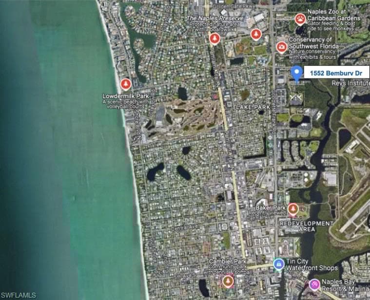1552 Bembury Dr, Naples, FL 34102-3