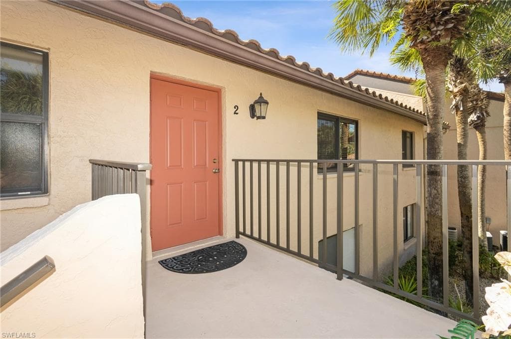 3219 Horse Carriage Way 2, Naples, FL 34105-18