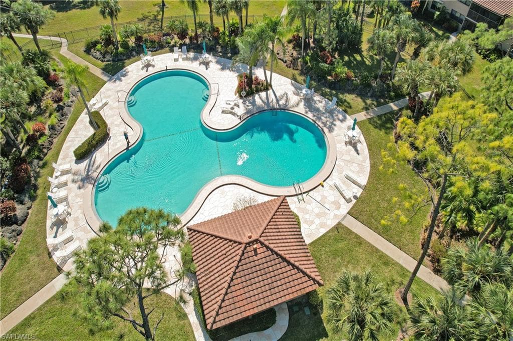 3219 Horse Carriage Way 2, Naples, FL 34105-38