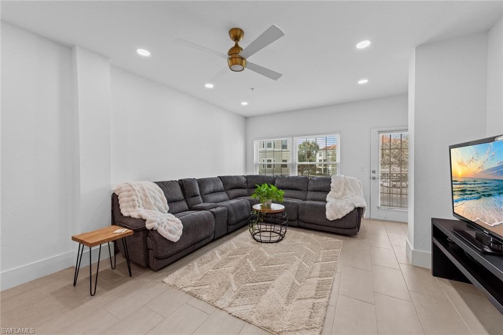 23710 Walden Center Dr 210, Estero, FL 34134-11