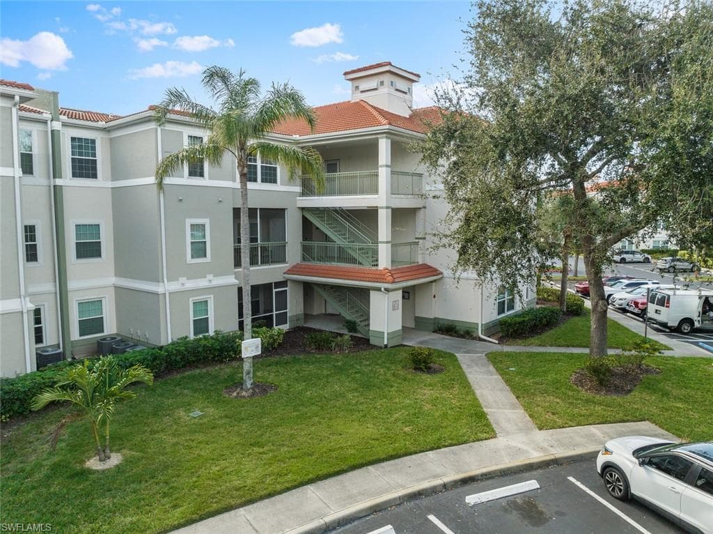 23710 Walden Center Dr 210, Estero, FL 34134-3