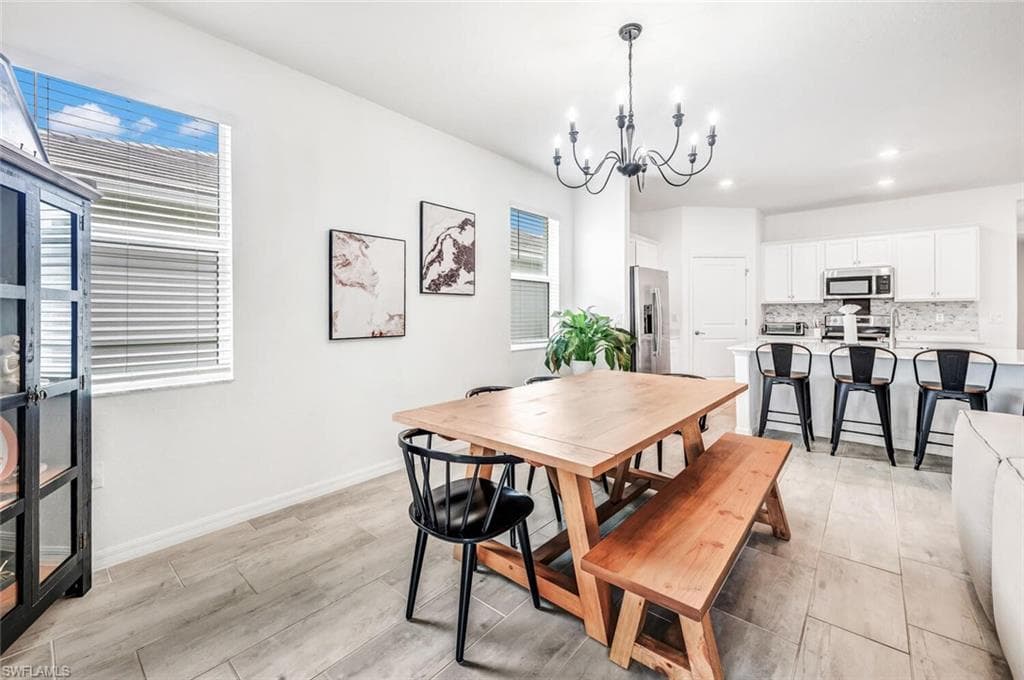 2446 Orchard St, Naples, FL 34120-11