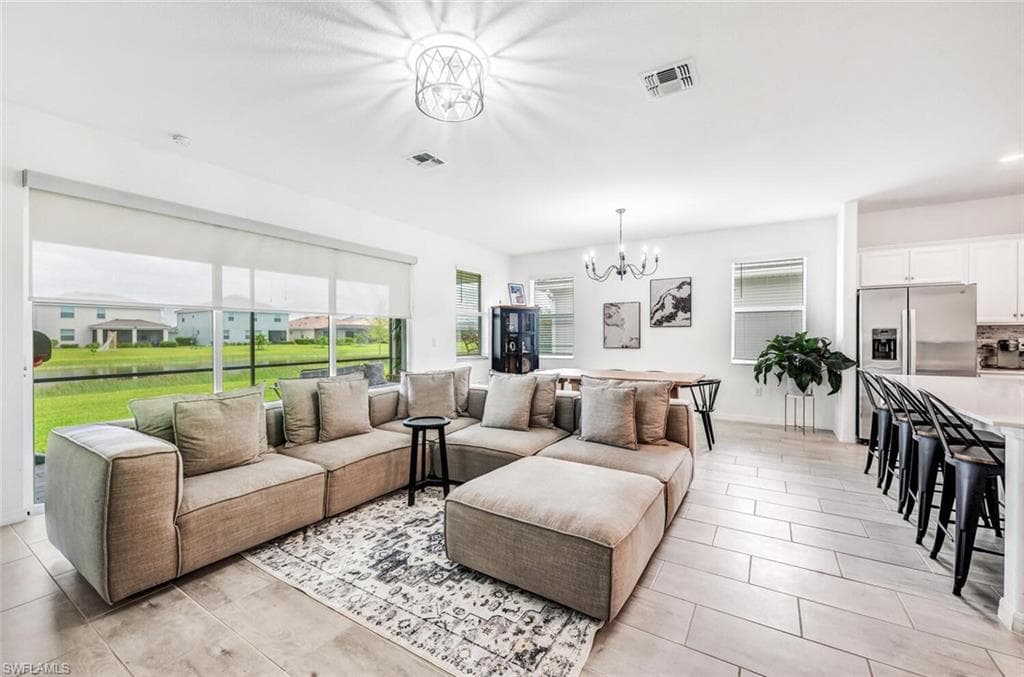 2446 Orchard St, Naples, FL 34120-7
