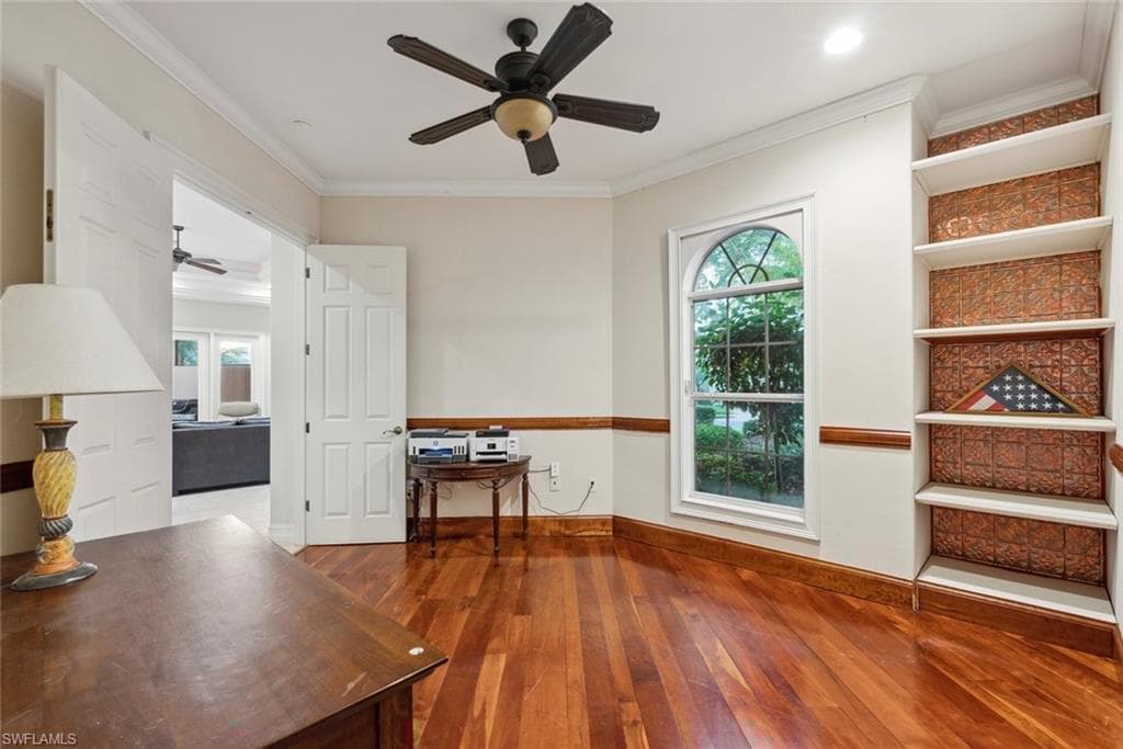 3155 Santorini Ct, Naples, FL 34119-14