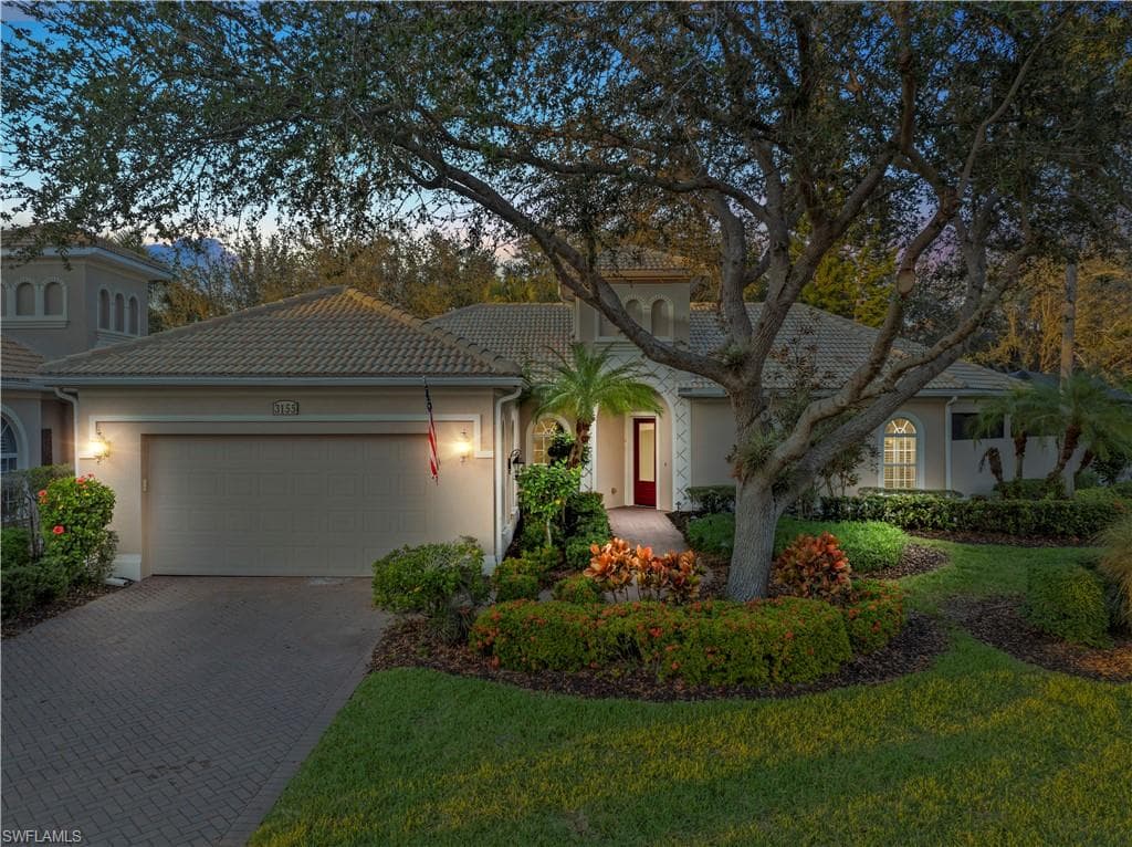 3155 Santorini Ct, Naples, FL 34119-28