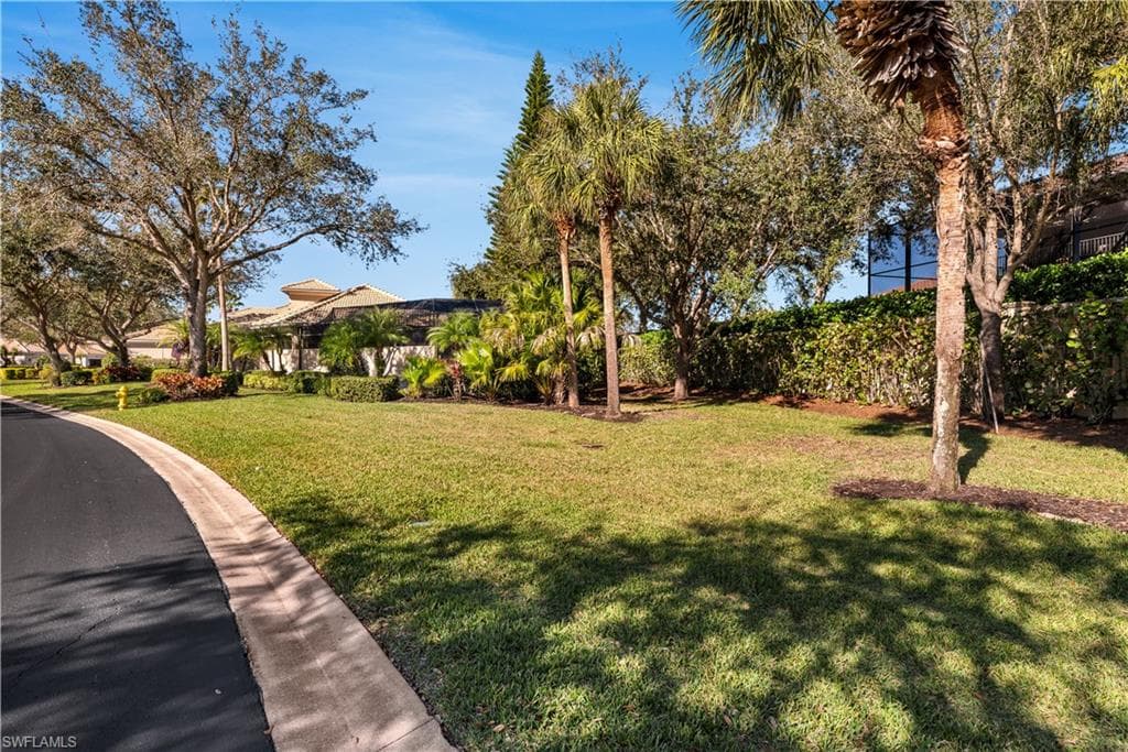 3155 Santorini Ct, Naples, FL 34119-29