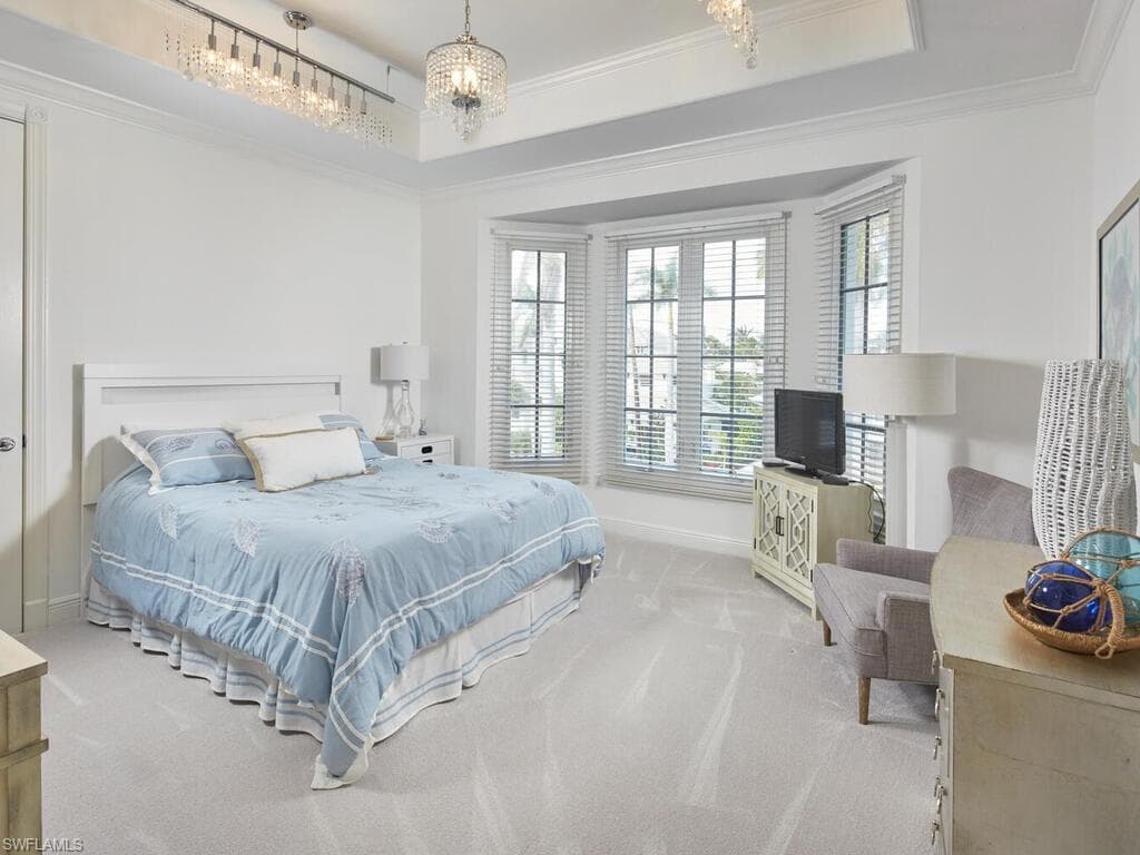 720 17th Ave S, Naples, FL 34102-20