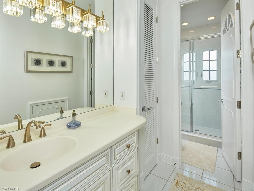 720 17th Ave S, Naples, FL 34102-21