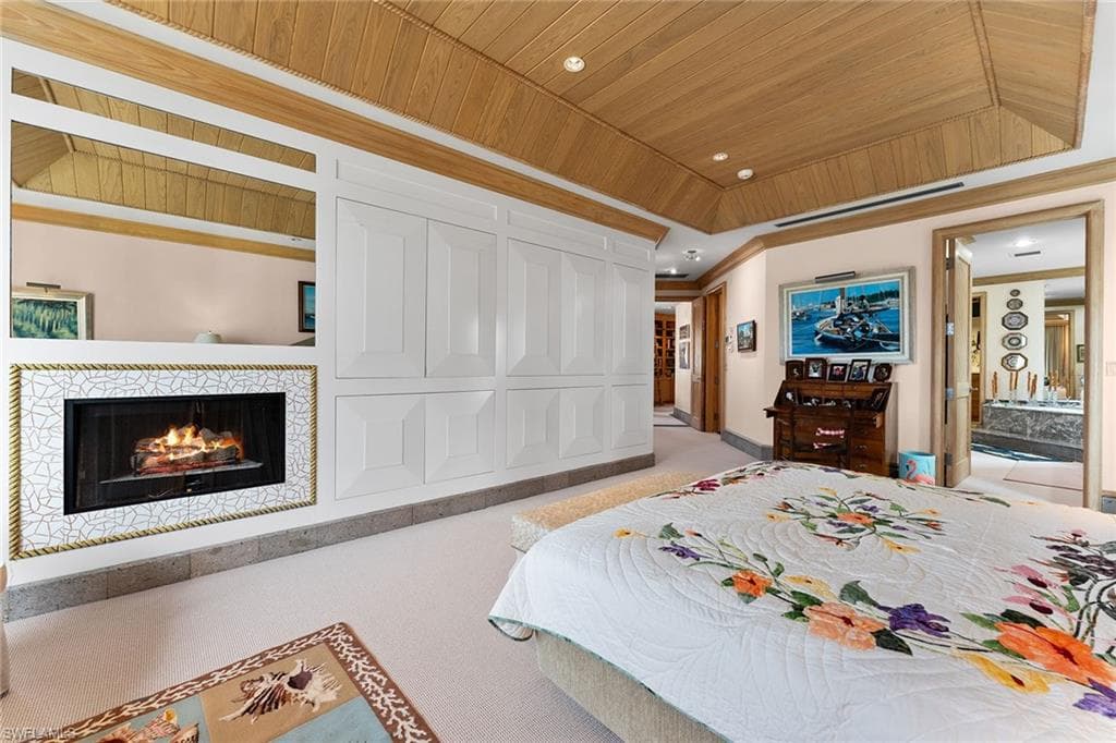 15 Casa Mar Ln 2, Naples, FL 34103-31