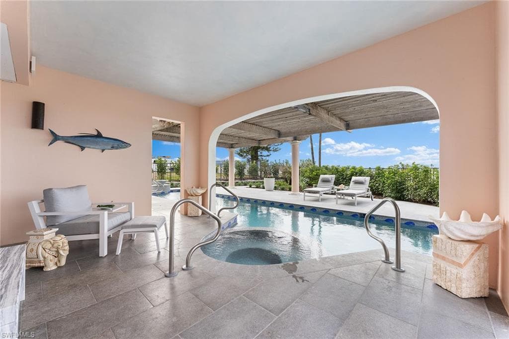 15 Casa Mar Ln 2, Naples, FL 34103-37