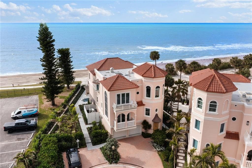 15 Casa Mar Ln 2, Naples, FL 34103-4