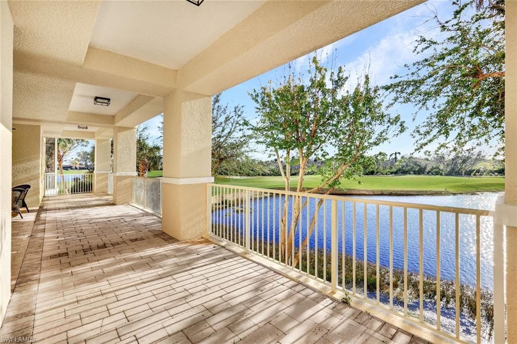 4751 Bay Blvd 102, Estero, FL 33928-11