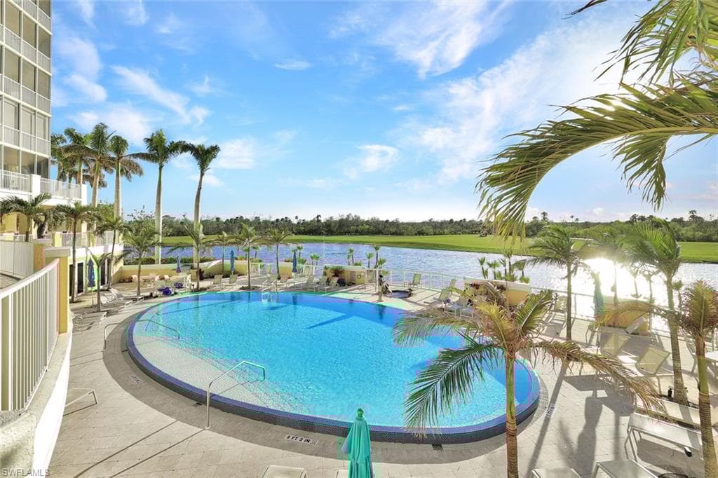 4751 Bay Blvd 102, Estero, FL 33928-18