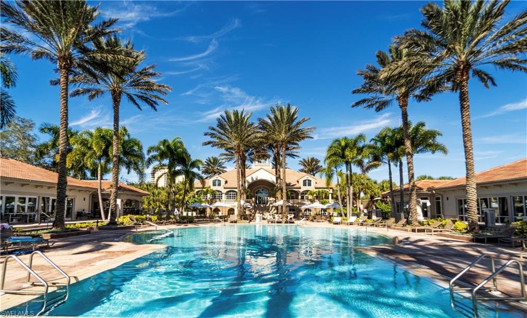4751 Bay Blvd 102, Estero, FL 33928-26