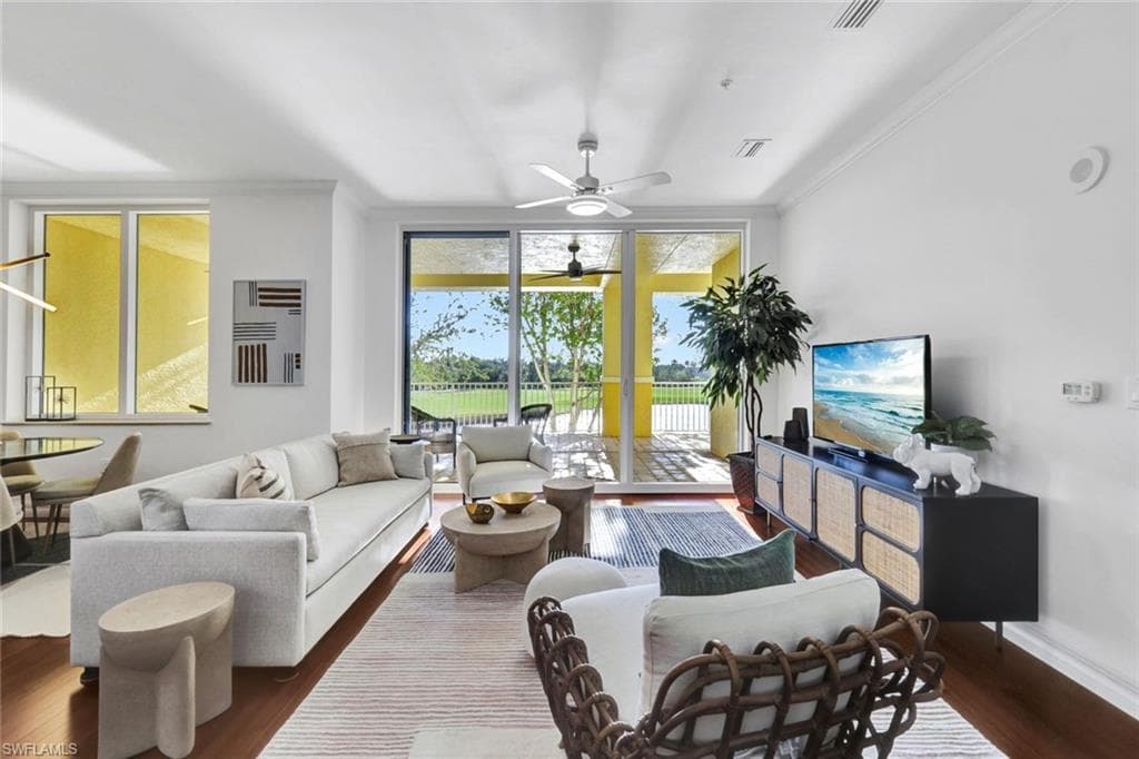 4751 Bay Blvd 102, Estero, FL 33928-2