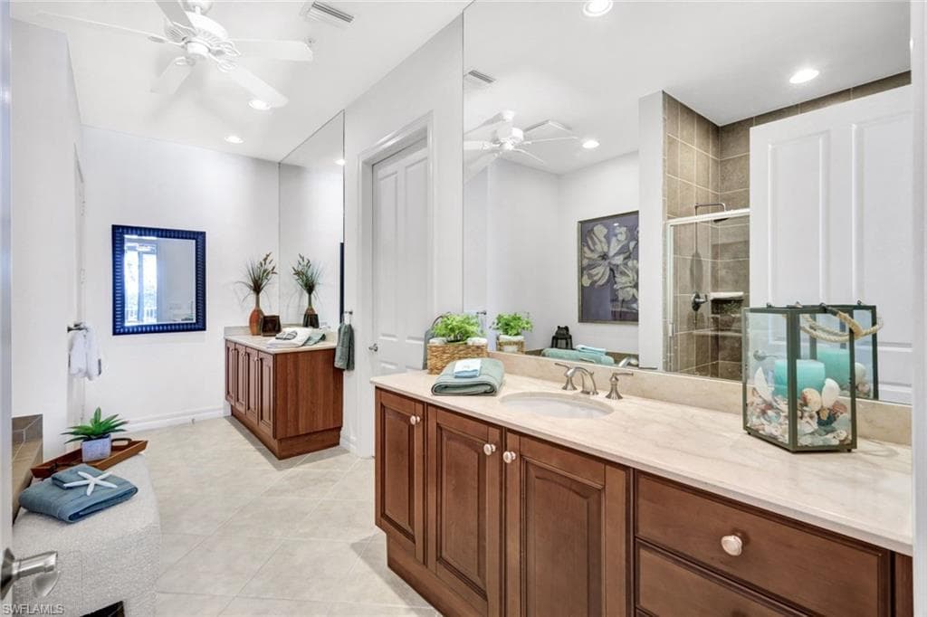 4751 Bay Blvd 102, Estero, FL 33928-7