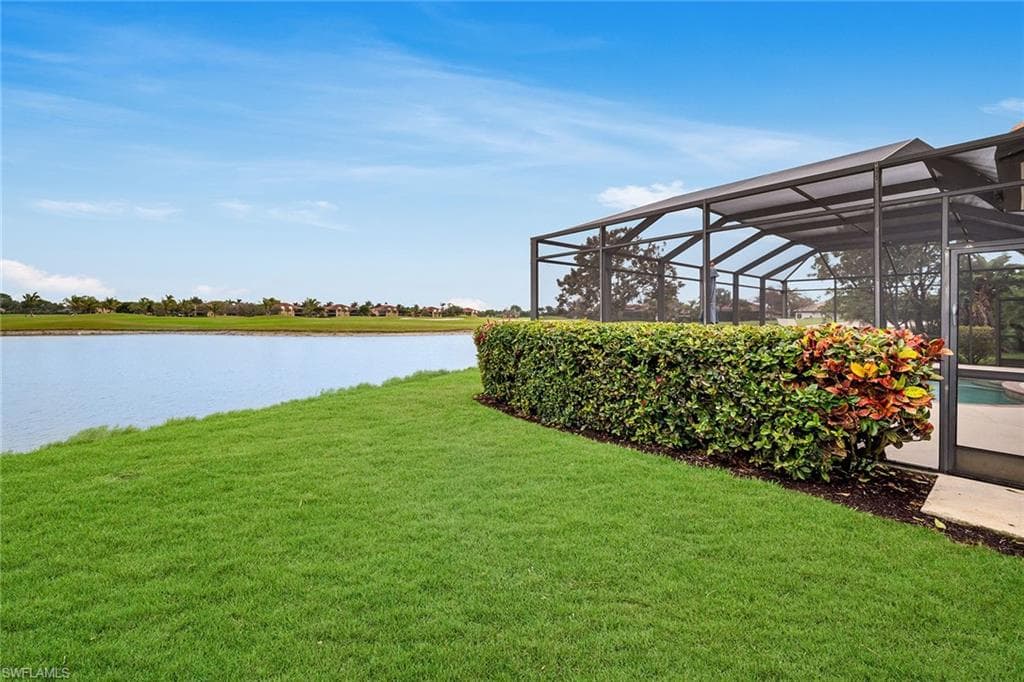 6730 Bent Grass Dr, Naples, FL 34113-10