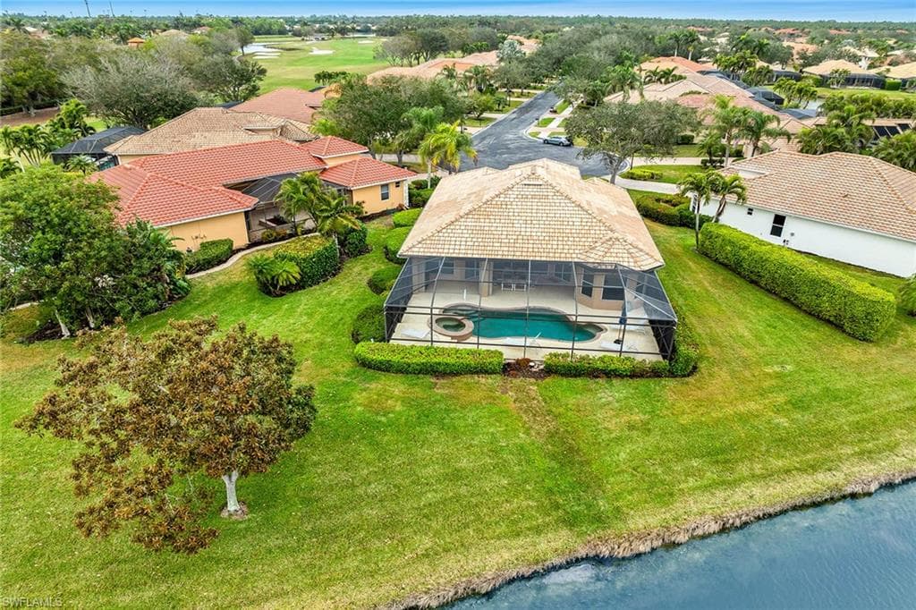 6730 Bent Grass Dr, Naples, FL 34113-12