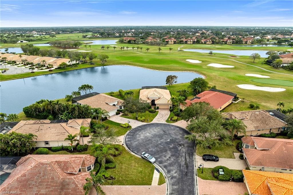 6730 Bent Grass Dr, Naples, FL 34113-17