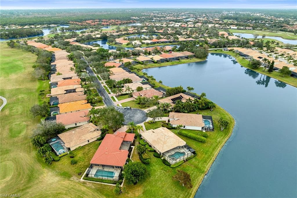 6730 Bent Grass Dr, Naples, FL 34113-19
