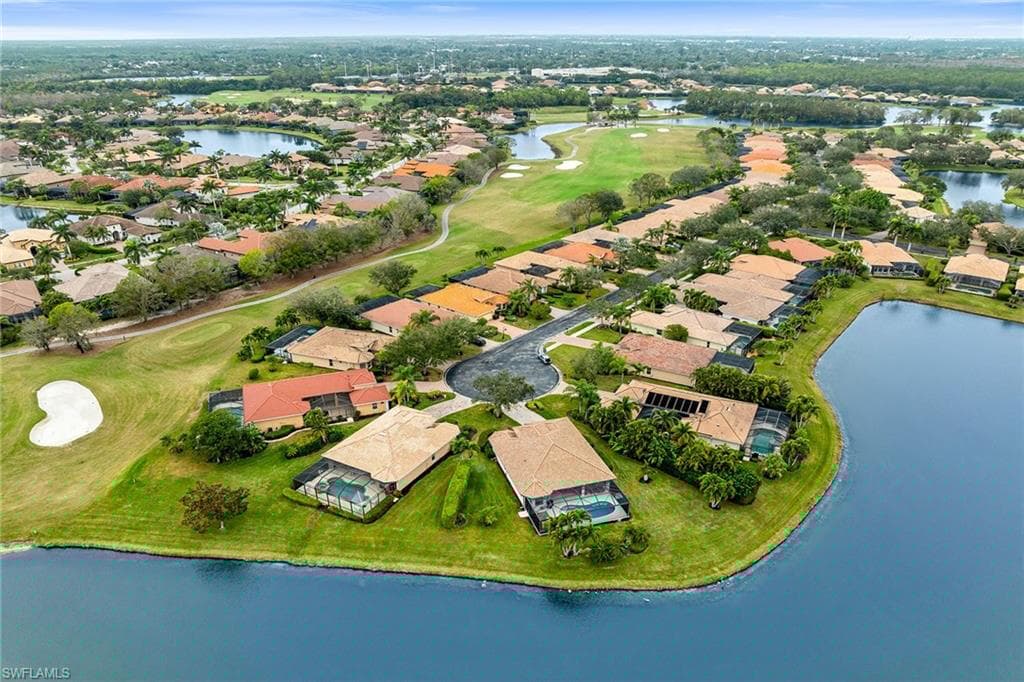 6730 Bent Grass Dr, Naples, FL 34113-20