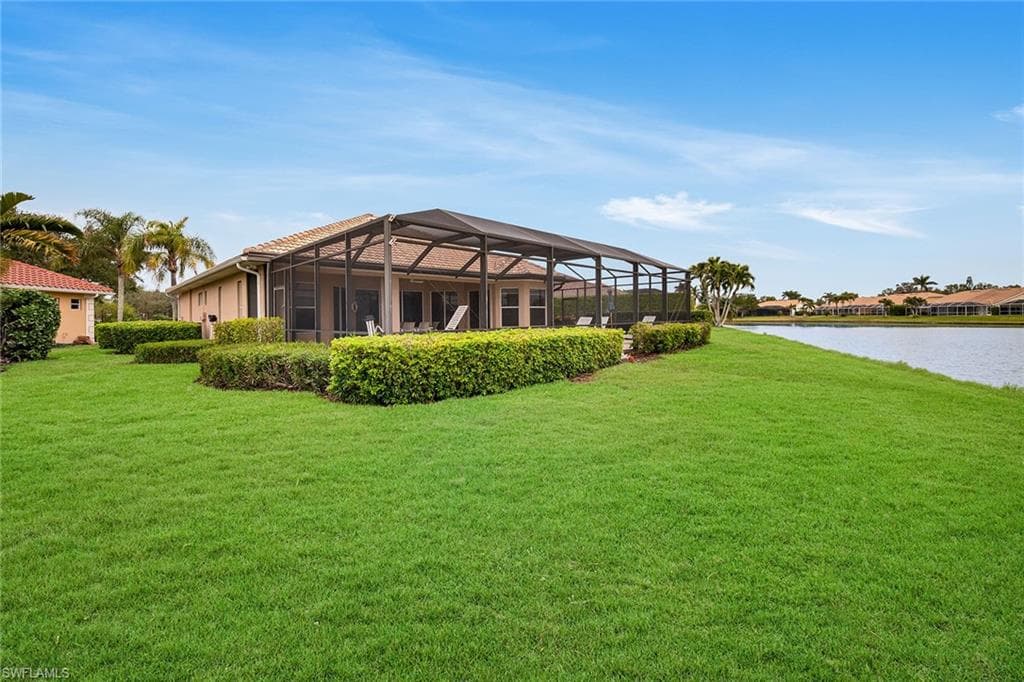 6730 Bent Grass Dr, Naples, FL 34113-7