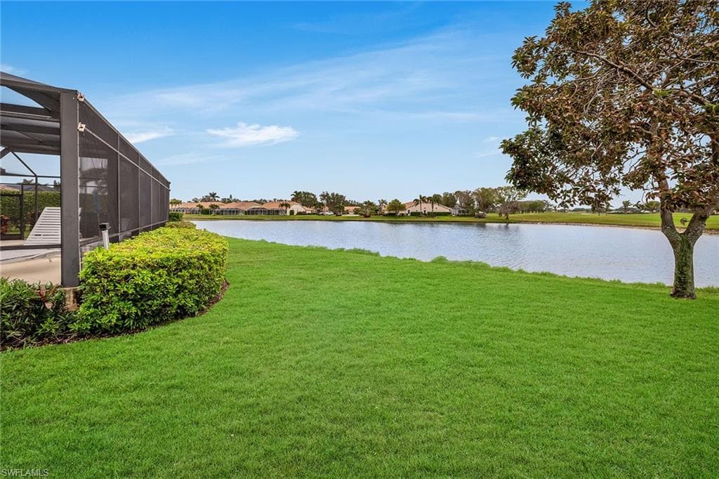 6730 Bent Grass Dr, Naples, FL 34113-8