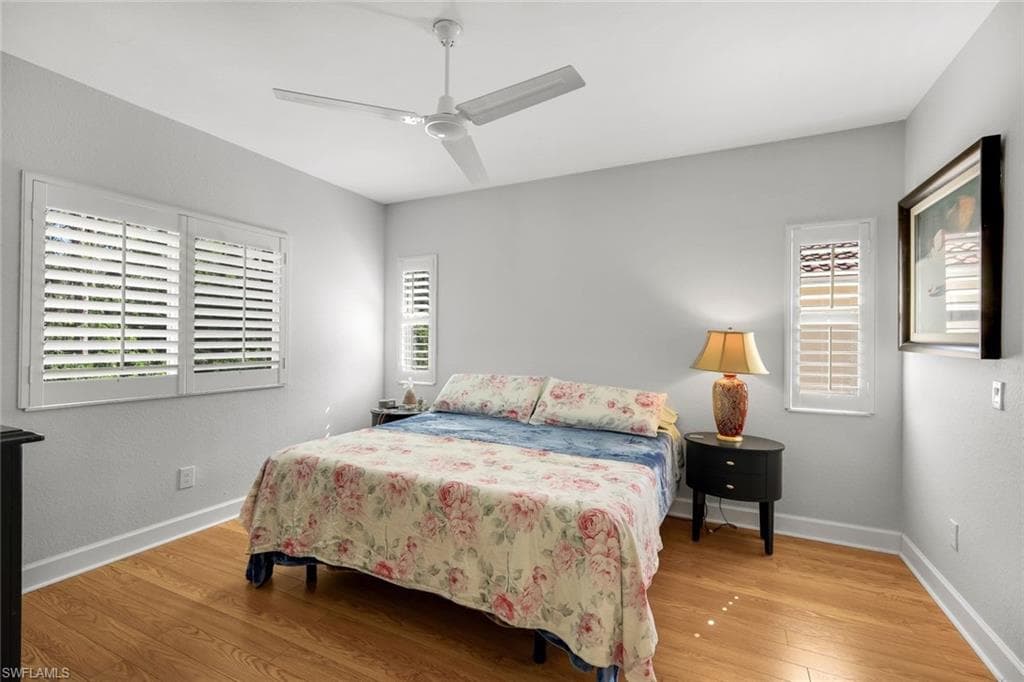 650 Luisa Ln 4, Naples, FL 34104-11