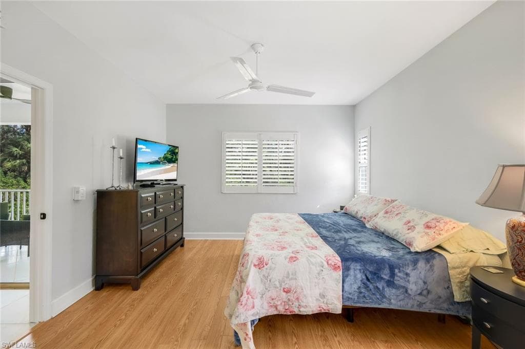 650 Luisa Ln 4, Naples, FL 34104-12