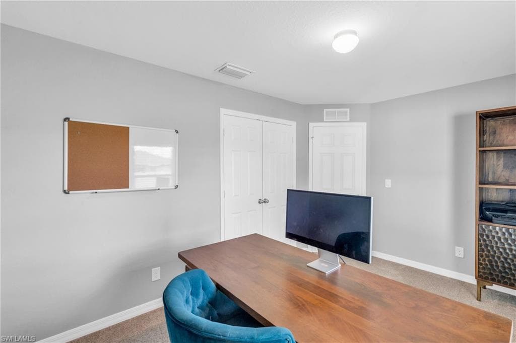 618 2nd Pl, Cape Coral, FL 33909-20