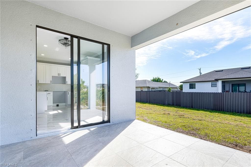 3727 12th St W, Lehigh Acres, FL 33971-19