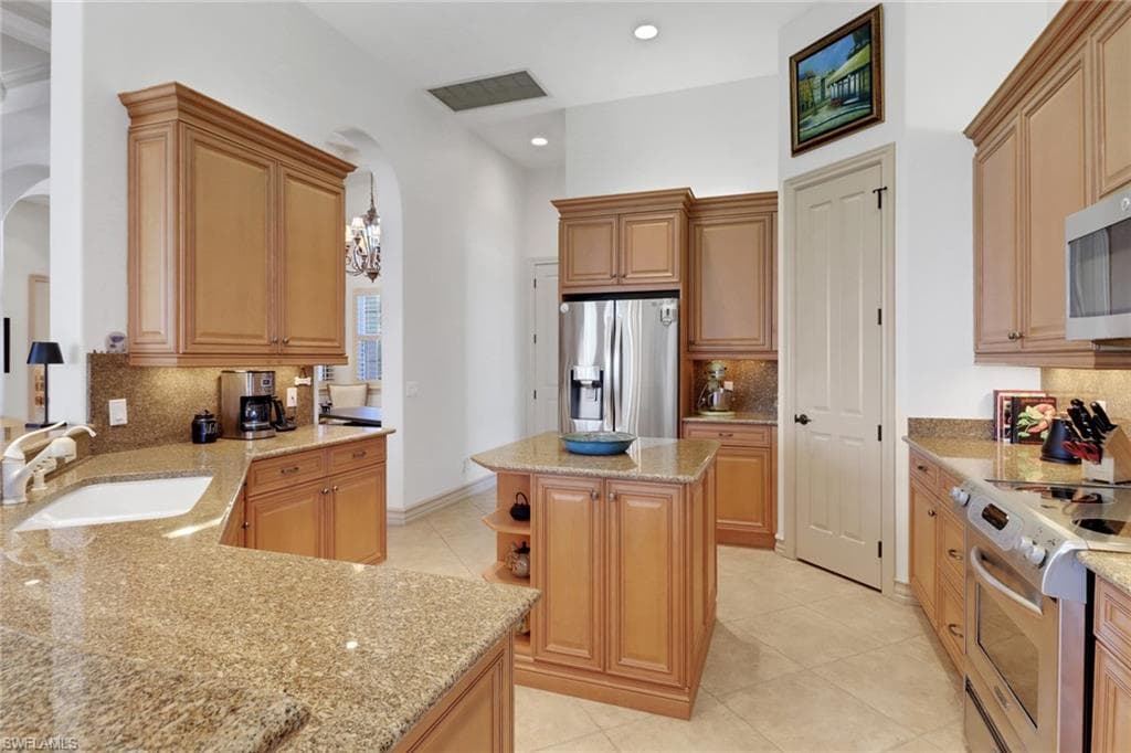 14557 Carino Ter, Bonita Springs, FL 34135-9