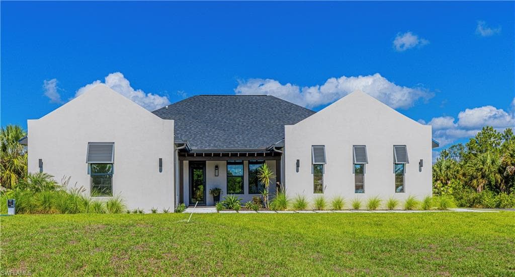 4343 10th St NE, Naples, FL 34120-2