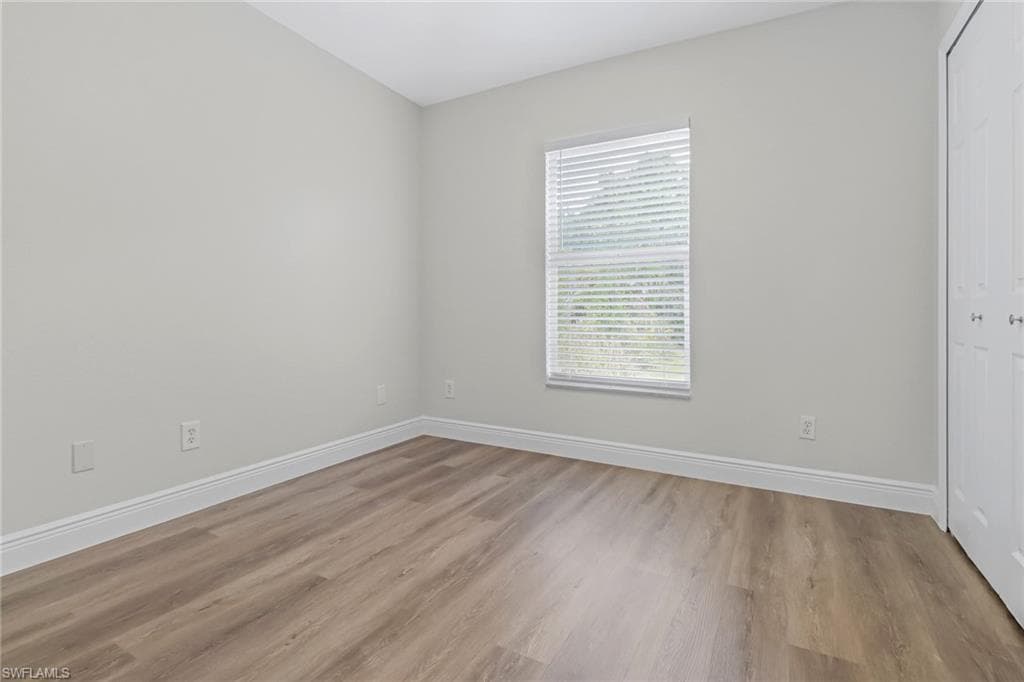 2921 2nd Ave SE, Naples, FL 34117-7