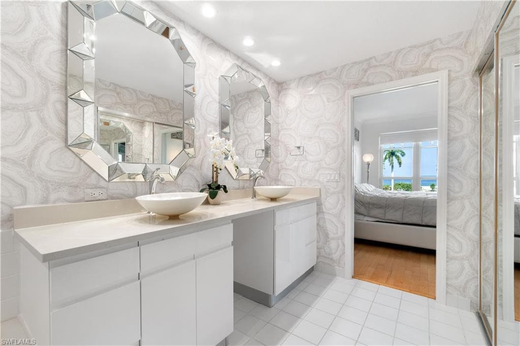 260 Barefoot Beach Blvd 203, Bonita Springs, FL 34134-17