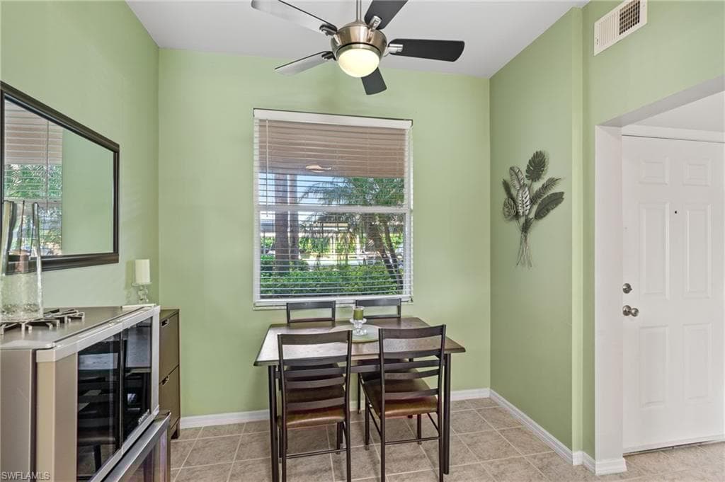 2730 Cypress Trace Cir 2813, Naples, FL 34119-15