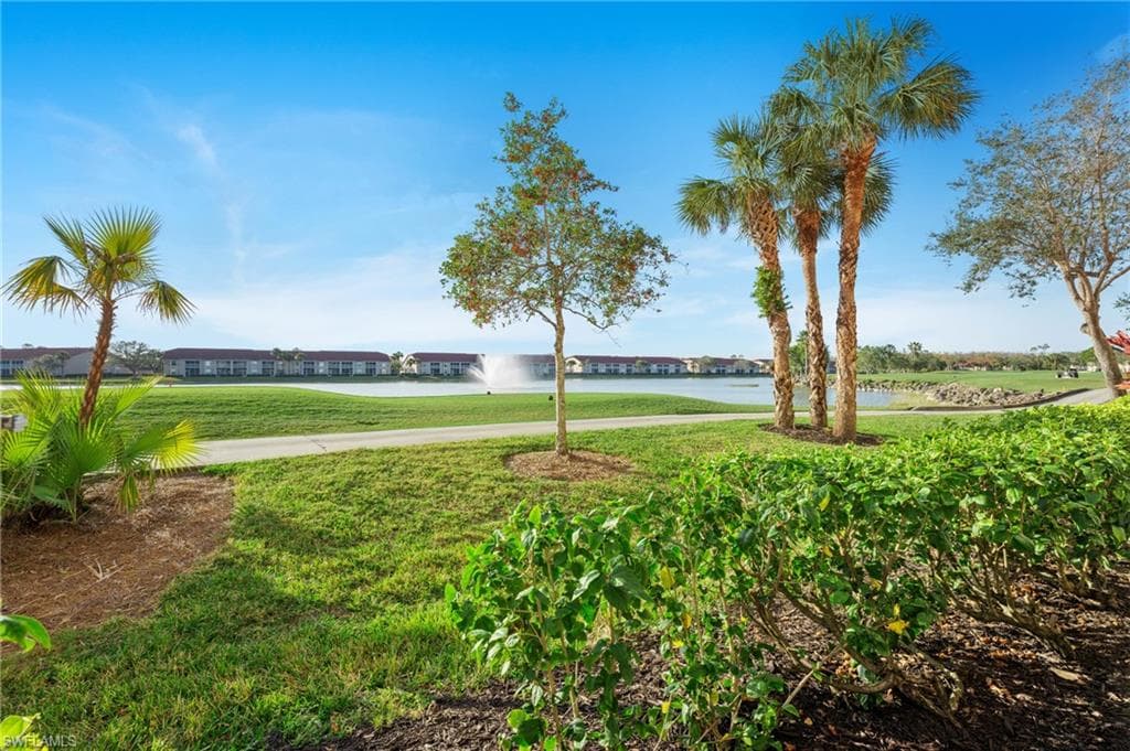 2730 Cypress Trace Cir 2813, Naples, FL 34119-28