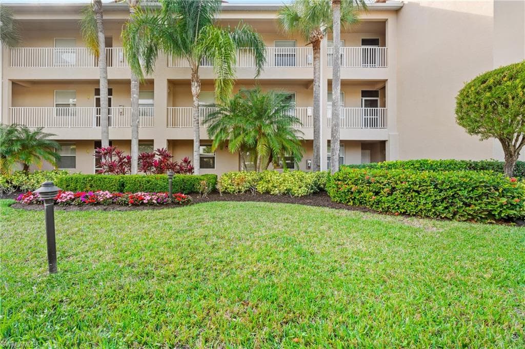 2730 Cypress Trace Cir 2813, Naples, FL 34119-4