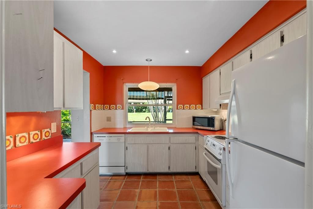 3143 Boca Ciega Dr B4, Naples, FL 34112-11