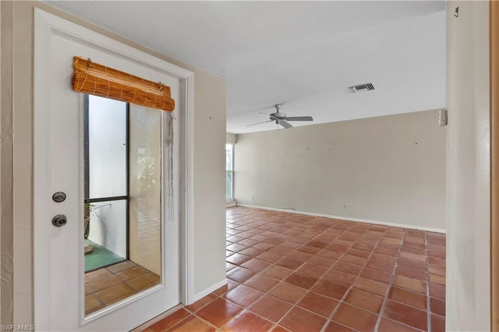 3143 Boca Ciega Dr B4, Naples, FL 34112-6