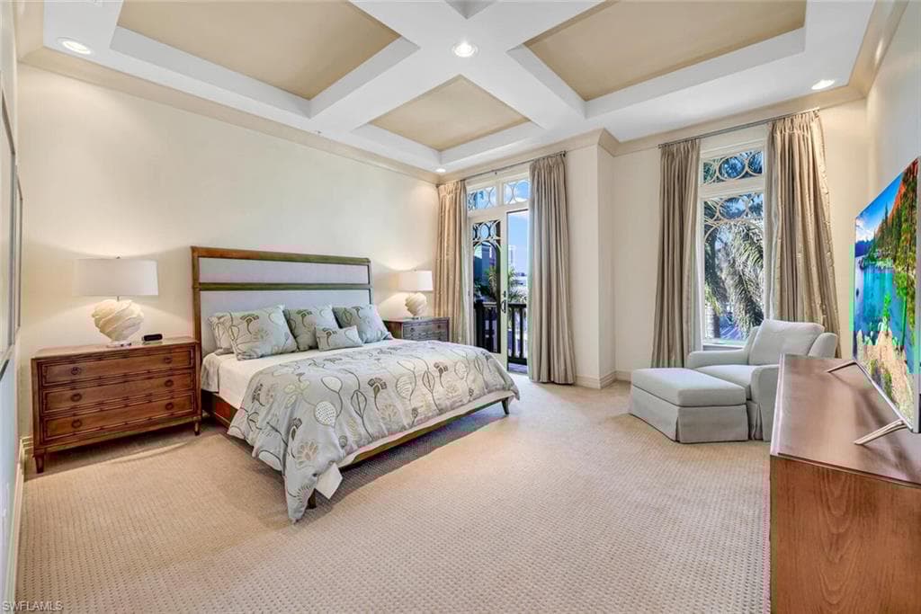 868 5th Ave S 3a, Naples, FL 34102-11
