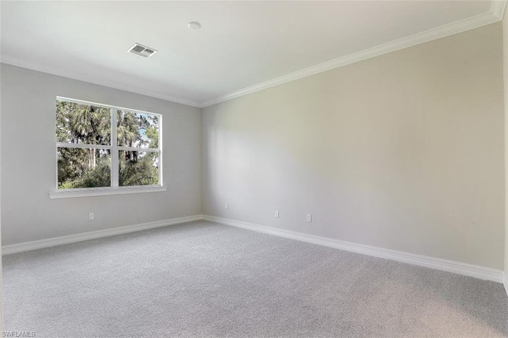 315 Tamarindo Ln, Naples, FL 34114-18