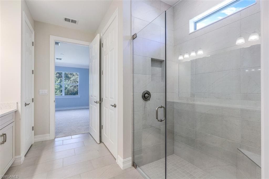 315 Tamarindo Ln, Naples, FL 34114-20