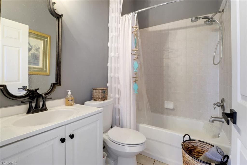 14184 Giustino Way, Bonita Springs, FL 34135-28