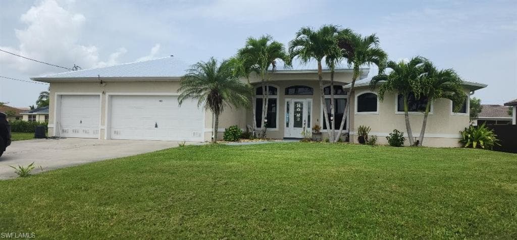 1012 33rd Pl, Cape Coral, FL 33993-2